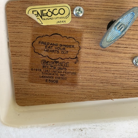 🌎 Enesco Garfield and Pooky ceramic Music Box Figure 1981 Cartoon figurine - Picture 10 of 10